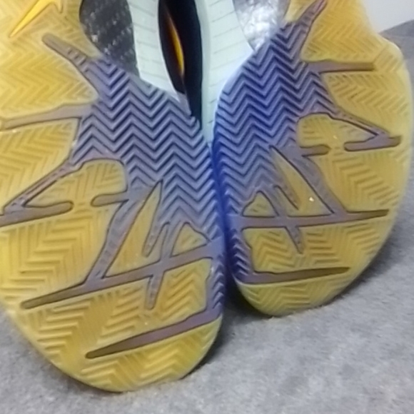 Kobe 4